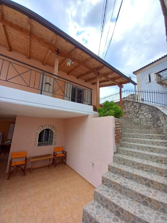 Villa Gkoros House Old Town Himarë Exterior foto